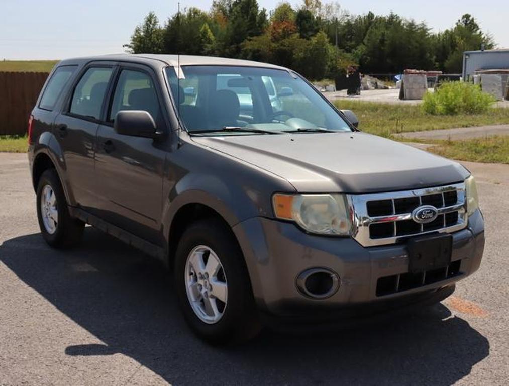 Used 2011 Ford Escape XLS with VIN 1FMCU0C76BKC66023 for sale in Cookeville, TN