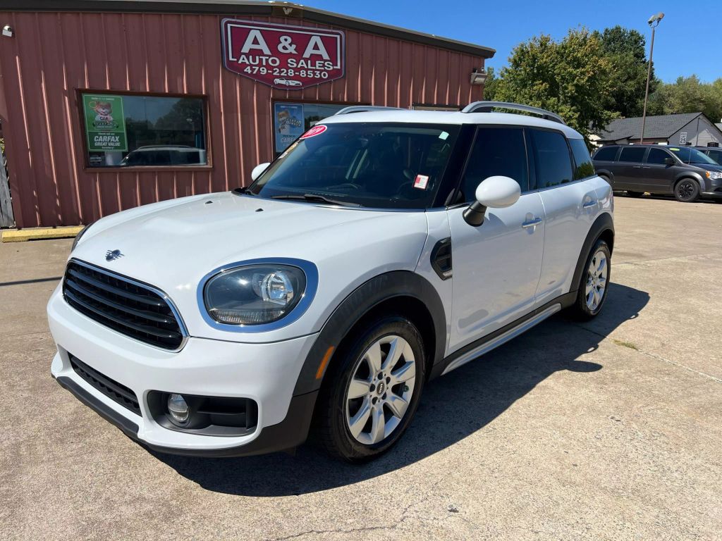 2019 MINI Countryman Base's photo