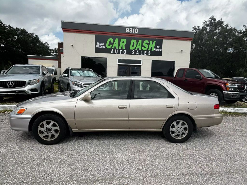 2001 TOYOTA CAMRY SEDAN 4-CYL, 2.2 LITER LE SEDAN 4D