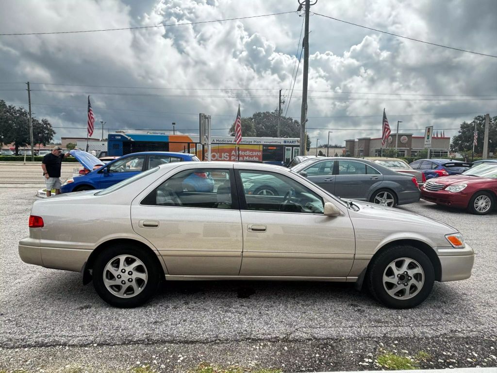 2001 TOYOTA CAMRY SEDAN 4-CYL, 2.2 LITER LE SEDAN 4D