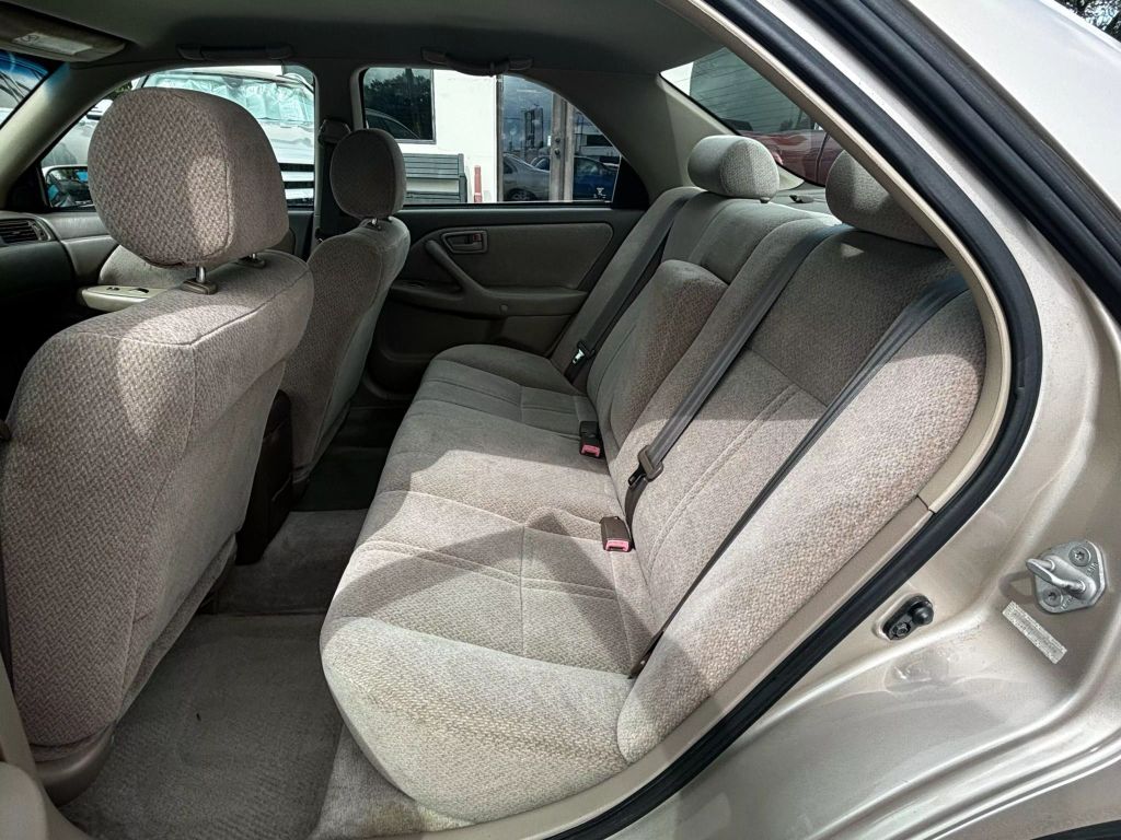 2001 TOYOTA CAMRY SEDAN 4-CYL, 2.2 LITER LE SEDAN 4D