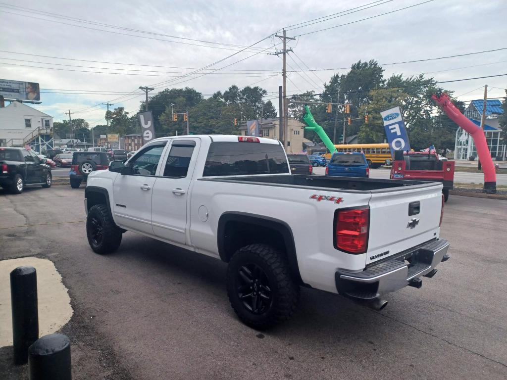 2016 Chevrolet Silverado 1500 LT photo 6