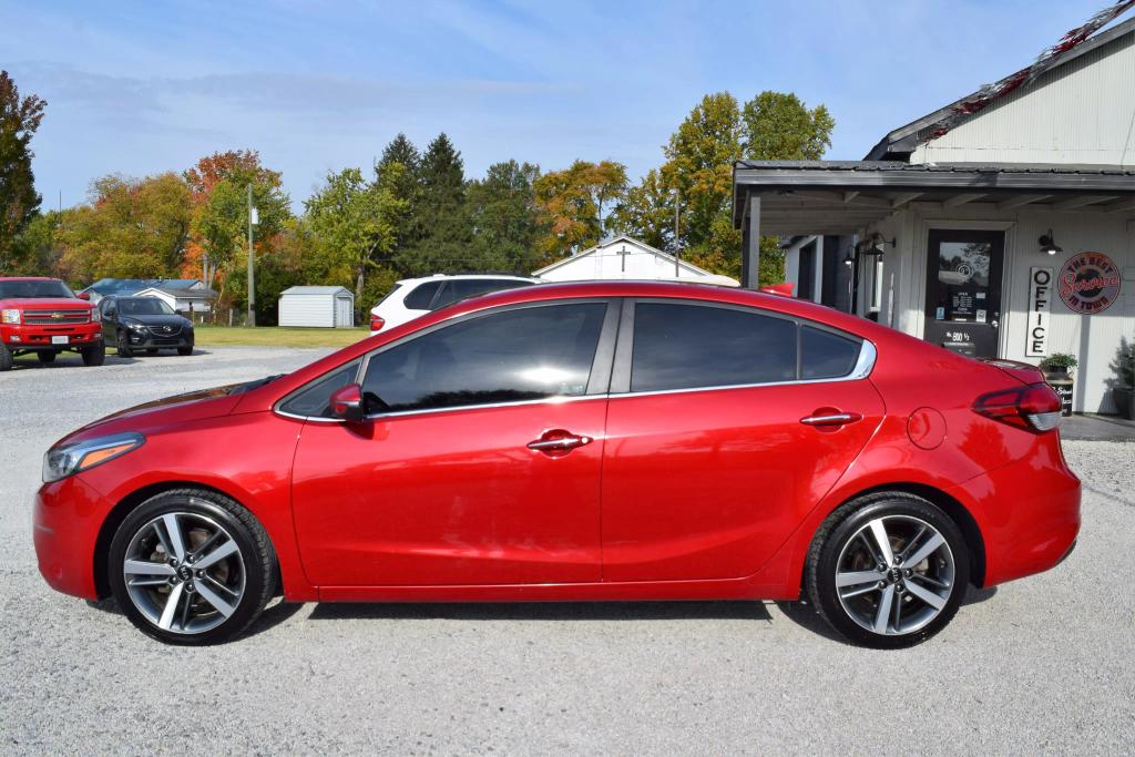 2017 Kia Forte EX photo 8