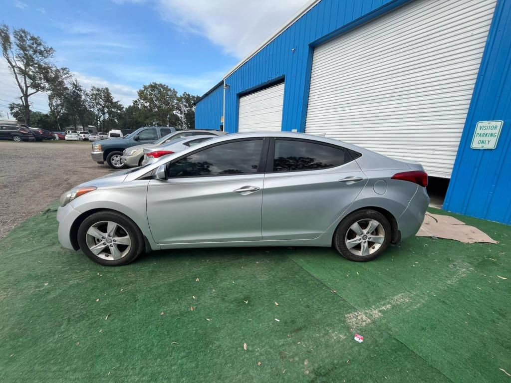 2013 Hyundai Elantra Limited photo 10