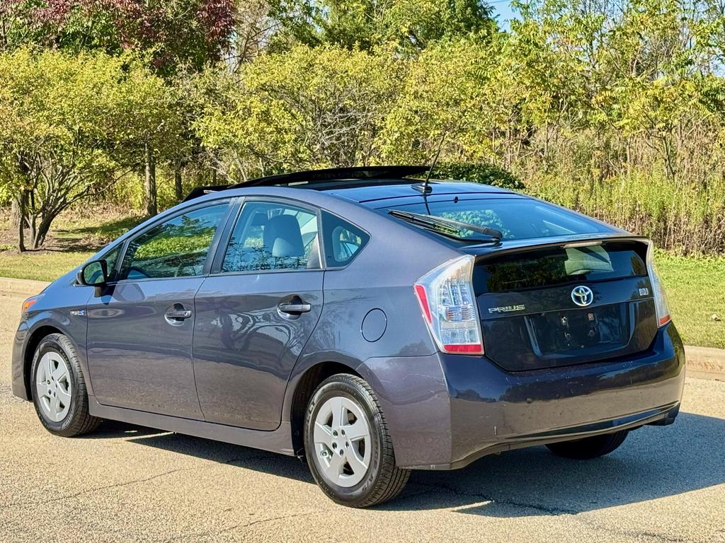 2010 Toyota Prius IV photo 4