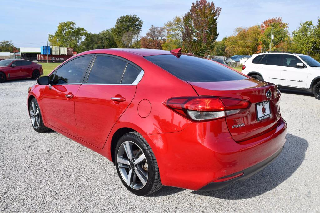 2017 Kia Forte EX photo 7