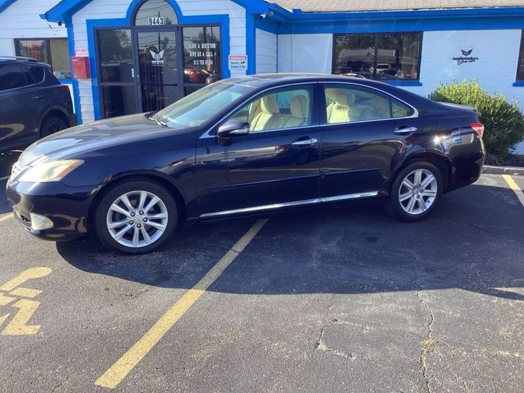 Used 2010 Lexus ES 350 with VIN JTHBK1EG0A2391184 for sale in West Chester, OH