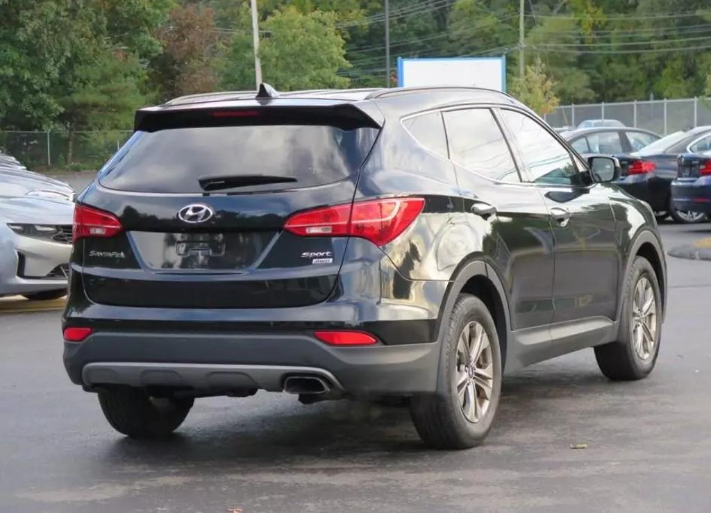 2016 Hyundai Santa Fe Sport photo 9