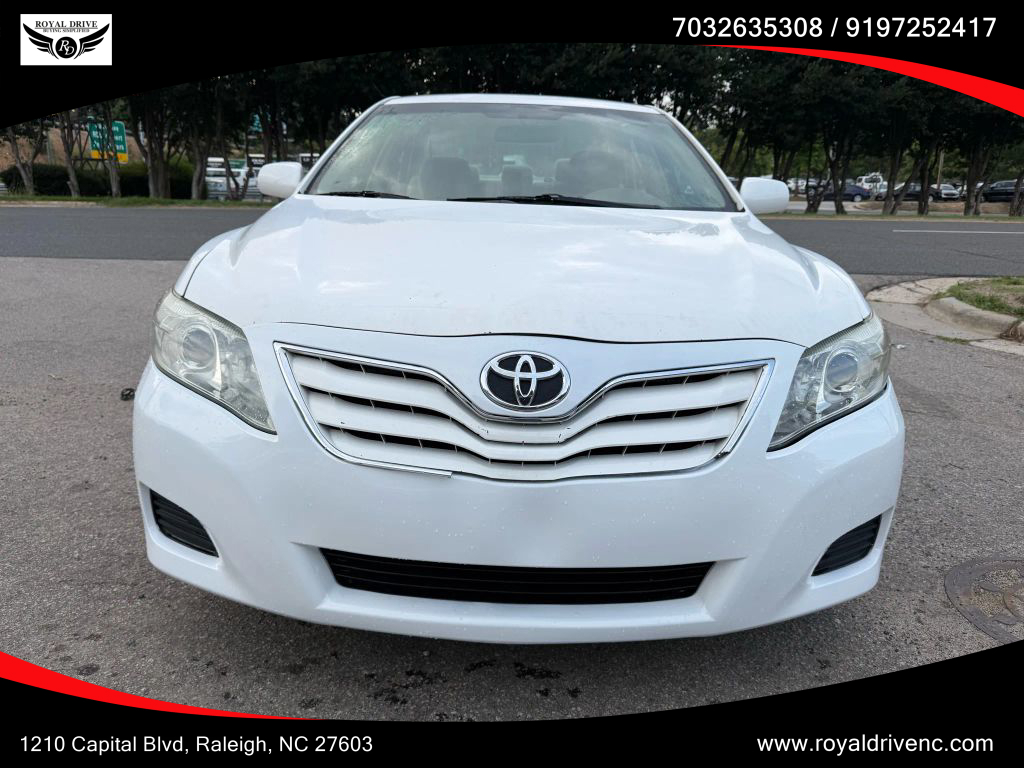 2011 Toyota Camry LE