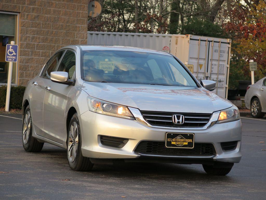 2013 Honda Accord LX photo 12