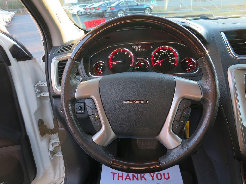 2015 GMC Acadia Denali photo 20