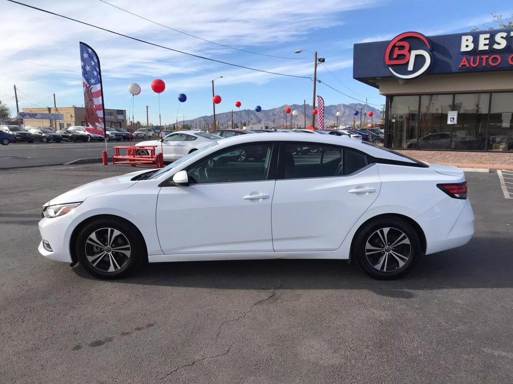 2021 Nissan Sentra SV photo 2