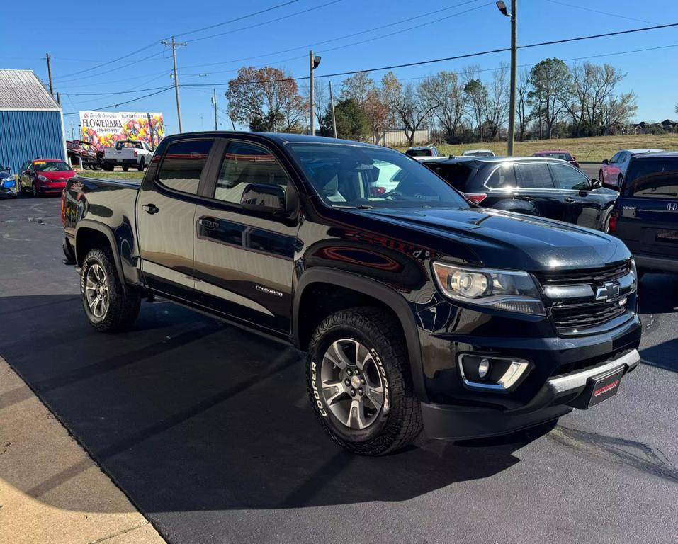 2015 Chevrolet Colorado Z71 photo 3