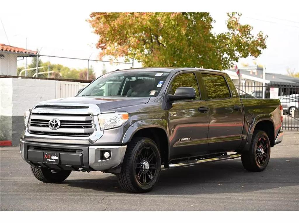 2014 Toyota Tundra SR5 photo 3