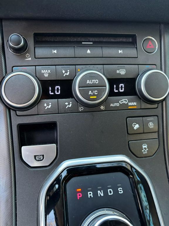2019 LAND ROVER RANGE ROVER EVOQUE SUV 4-CYL, TURBO, 237 HP, 2.0 LITER SE PREMIUM SPORT UTILITY 4D
