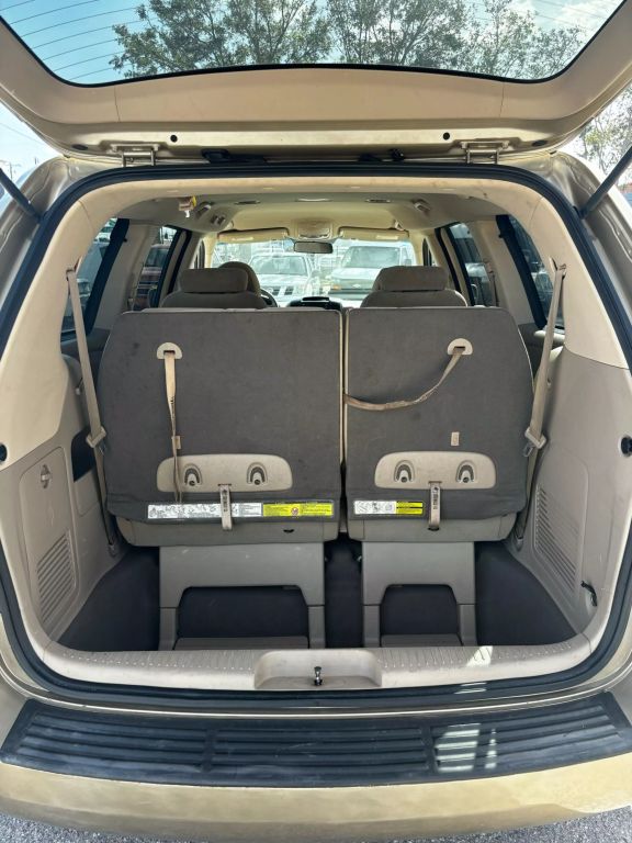 2008 KIA SEDONA VAN V6, 3.8 LITER LX MINIVAN 4D