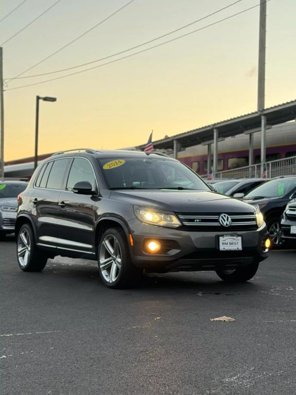 2014 Volkswagen Tiguan S photo 4