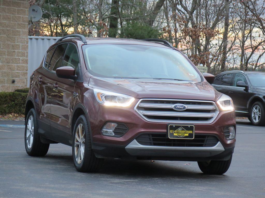 2018 Ford Escape SEL photo 12