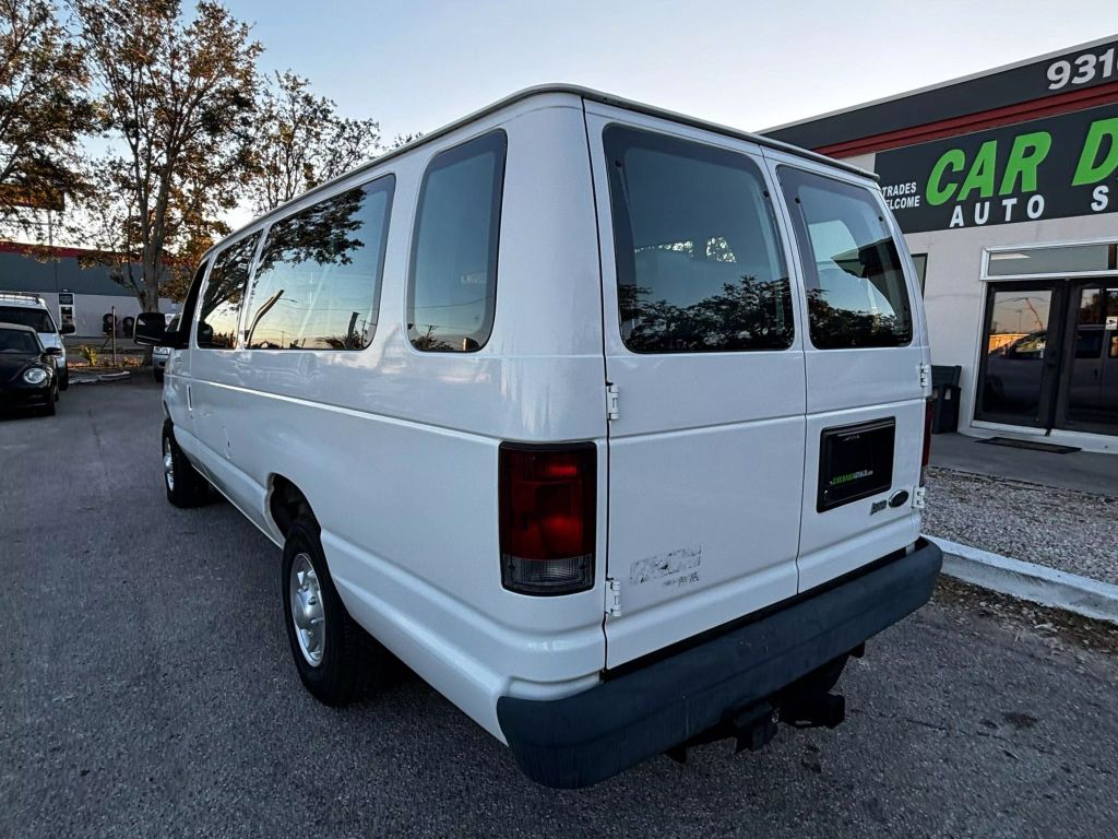 2011 FORD E350 SUPER DUTY PASSENGER PASSENGER V8, 5.4 LITER XLT EXTENDED VAN 3D