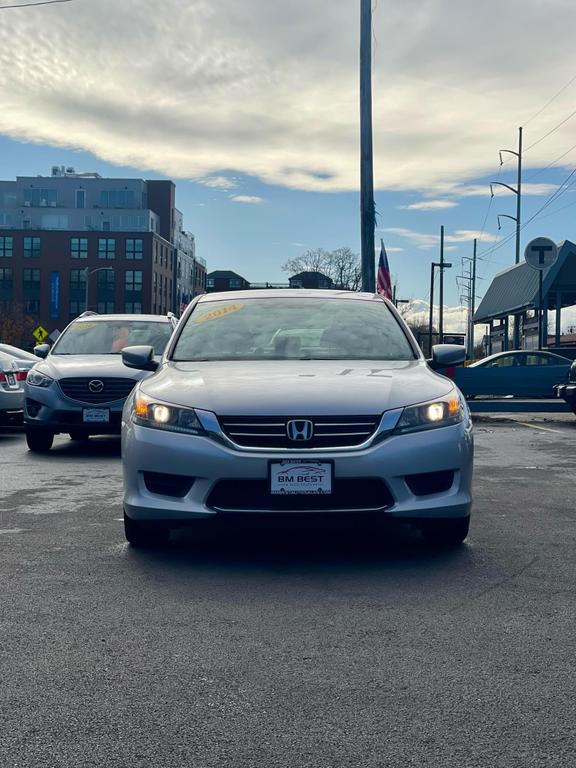 2014 Honda Accord LX photo 4