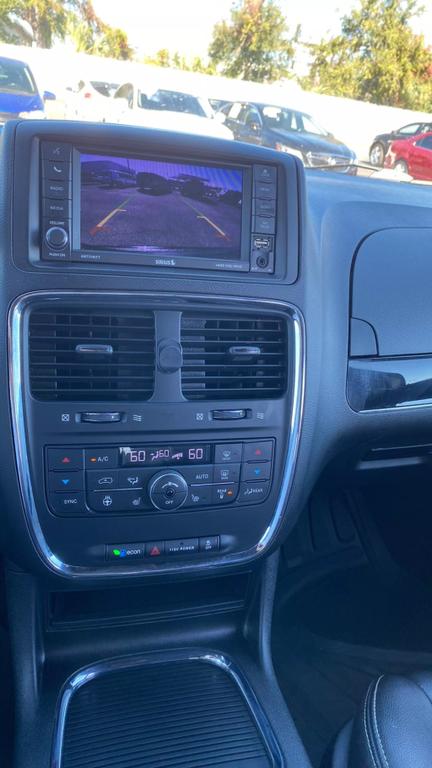 2019 Dodge Grand Caravan SXT photo 28