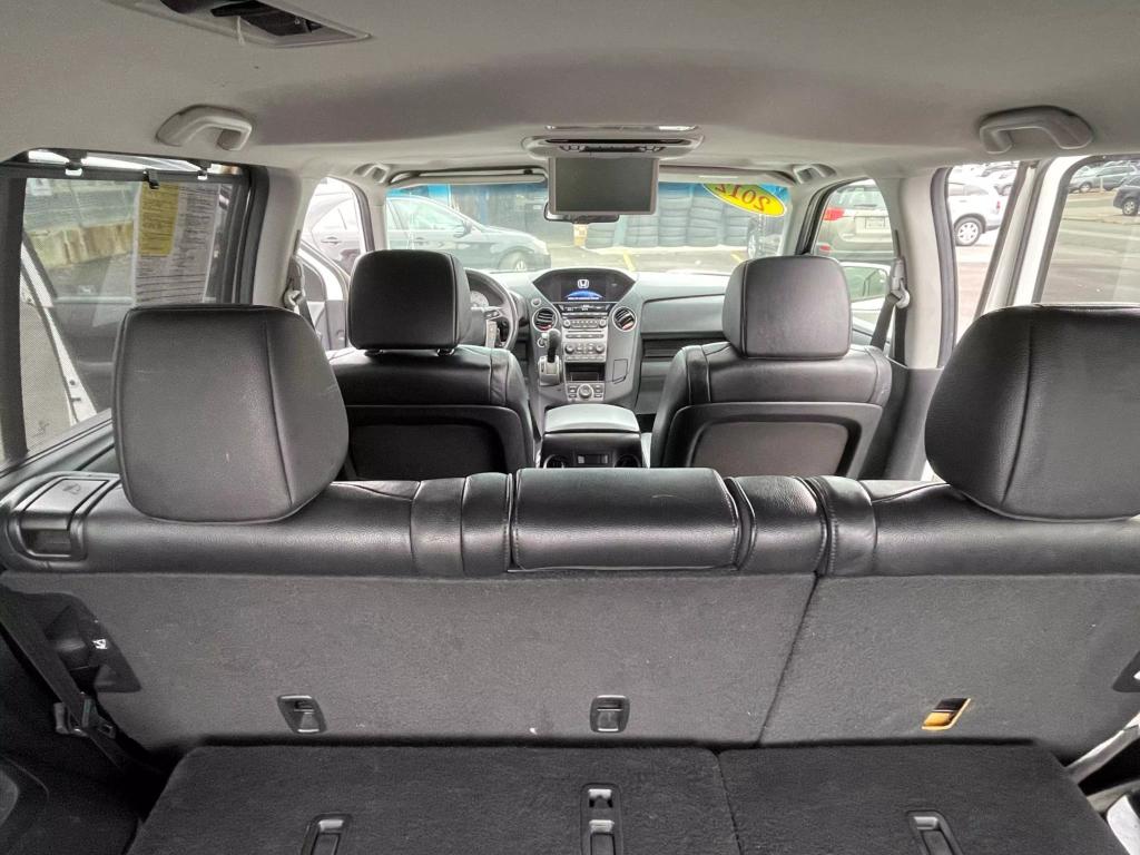 2012 Honda Pilot Touring photo 18