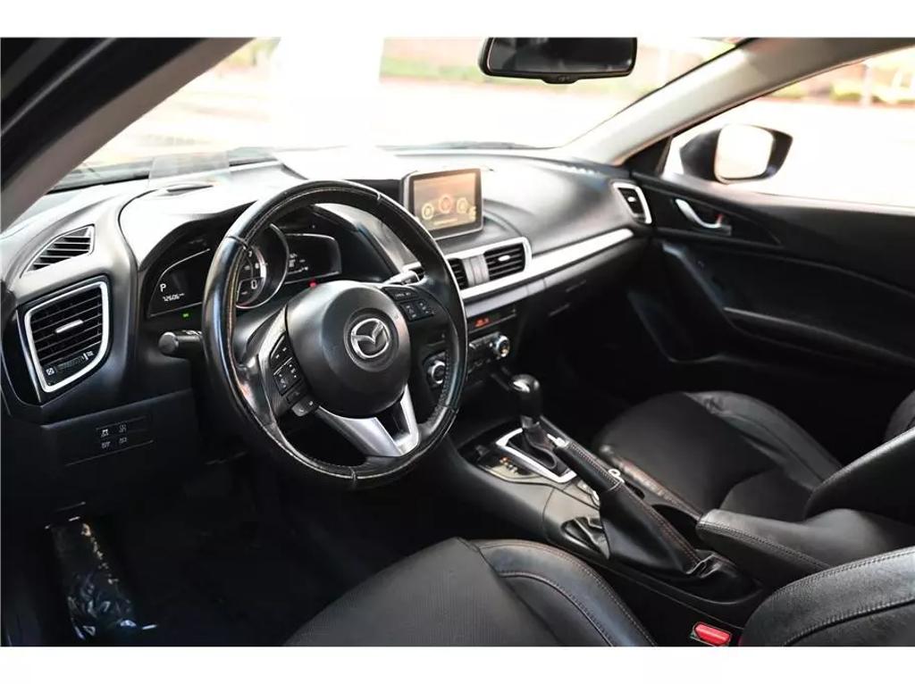 2014 Mazda MAZDA3 s Grand Touring photo 18