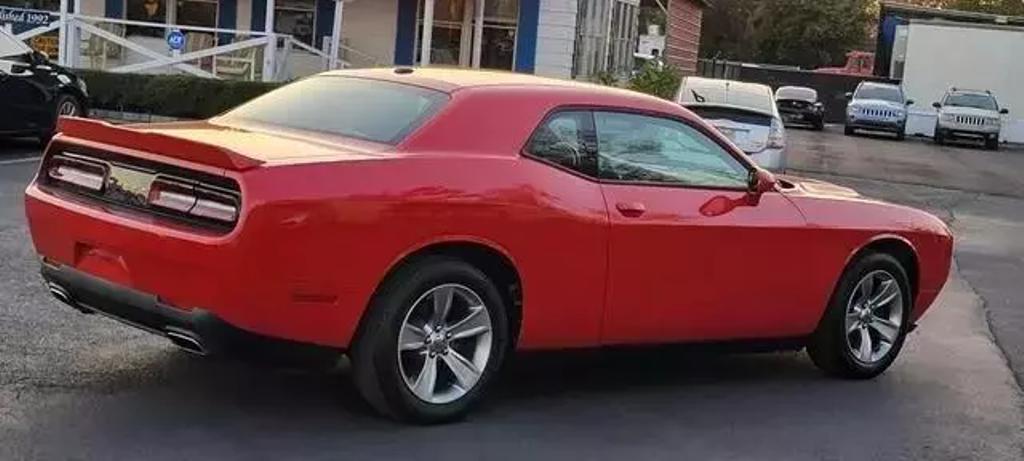 2021 Dodge Challenger SXT photo 30