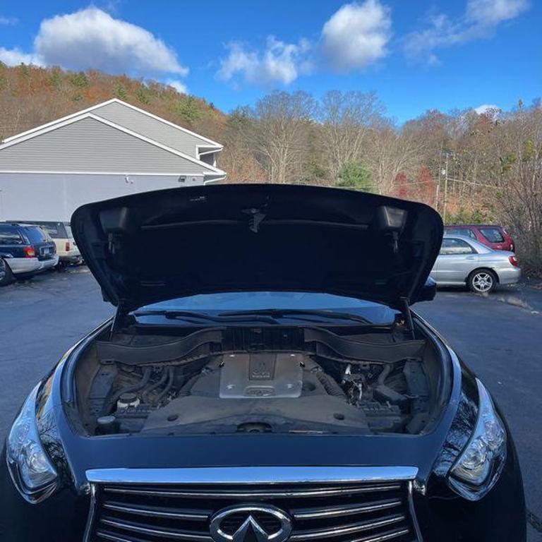 2014 INFINITI QX70 Base photo 9