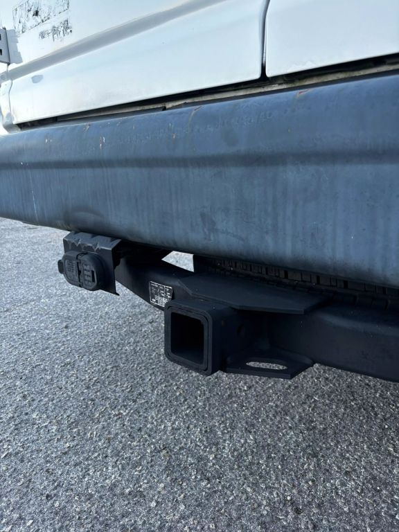 2011 FORD E350 SUPER DUTY PASSENGER PASSENGER V8, 5.4 LITER XLT EXTENDED VAN 3D