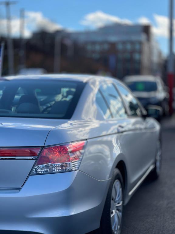 2012 Honda Accord LX photo 9