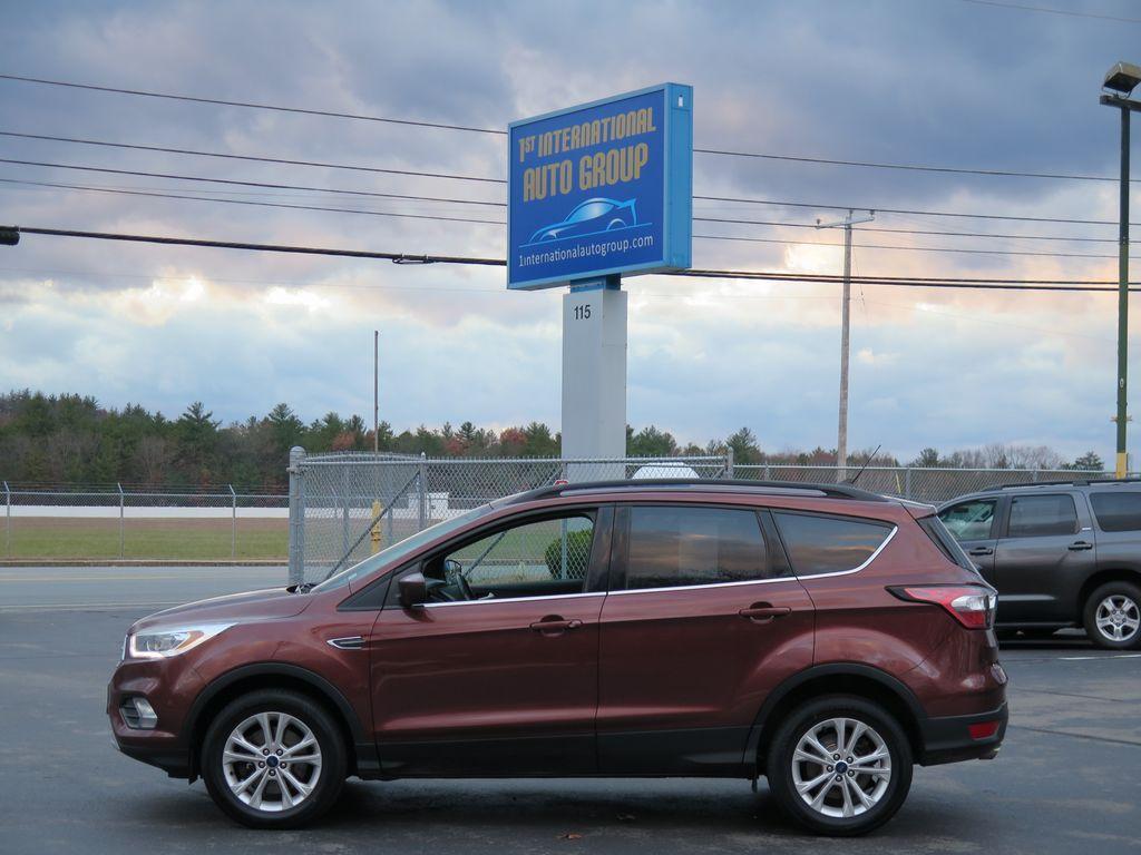 2018 Ford Escape SEL photo 4