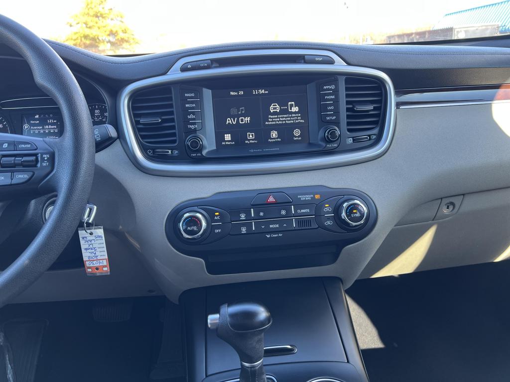 2018 Kia Sorento LX photo 26