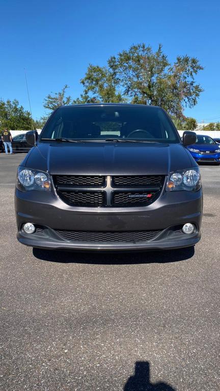 2019 Dodge Grand Caravan SXT photo 2