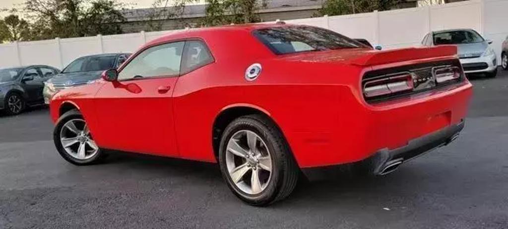 2021 Dodge Challenger SXT photo 18