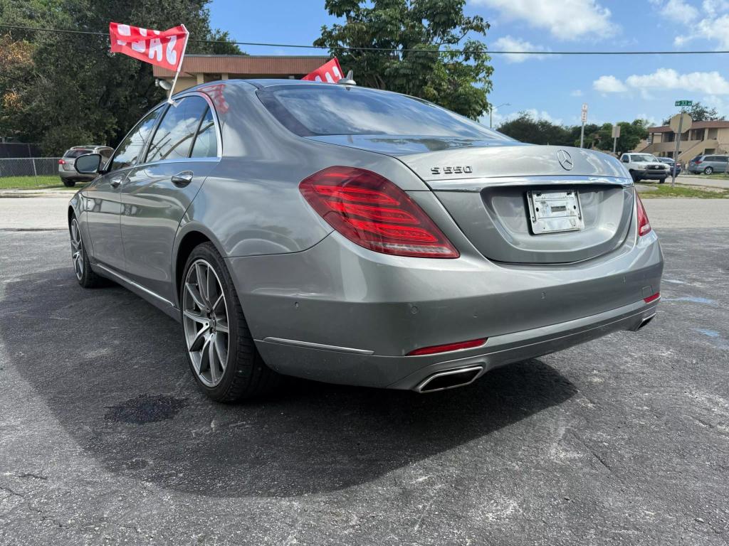 2015 Mercedes-Benz S-Class S550 photo 12