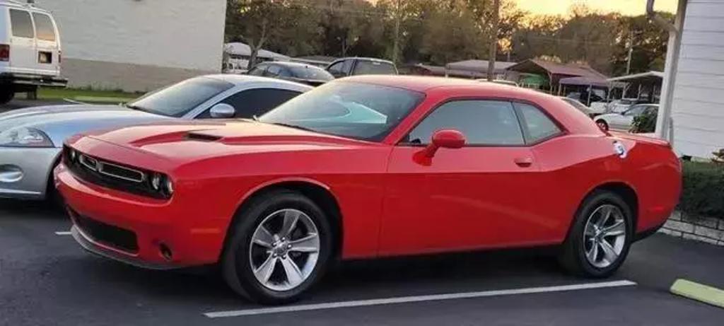 2021 Dodge Challenger SXT photo 32