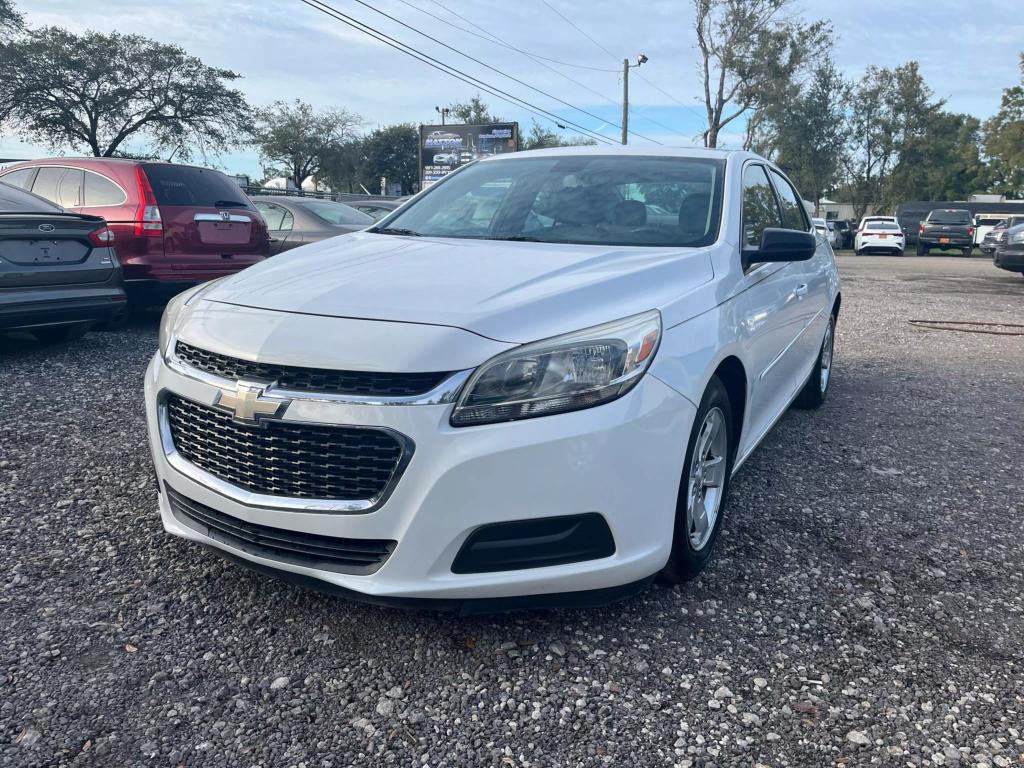 Chevrolet Malibu's photo