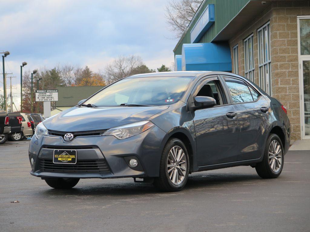 2015 Toyota Corolla LE Premium photo 2