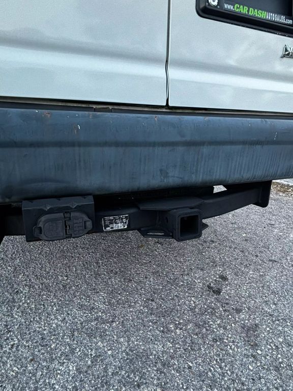 2011 FORD E350 SUPER DUTY PASSENGER PASSENGER V8, 5.4 LITER XLT EXTENDED VAN 3D