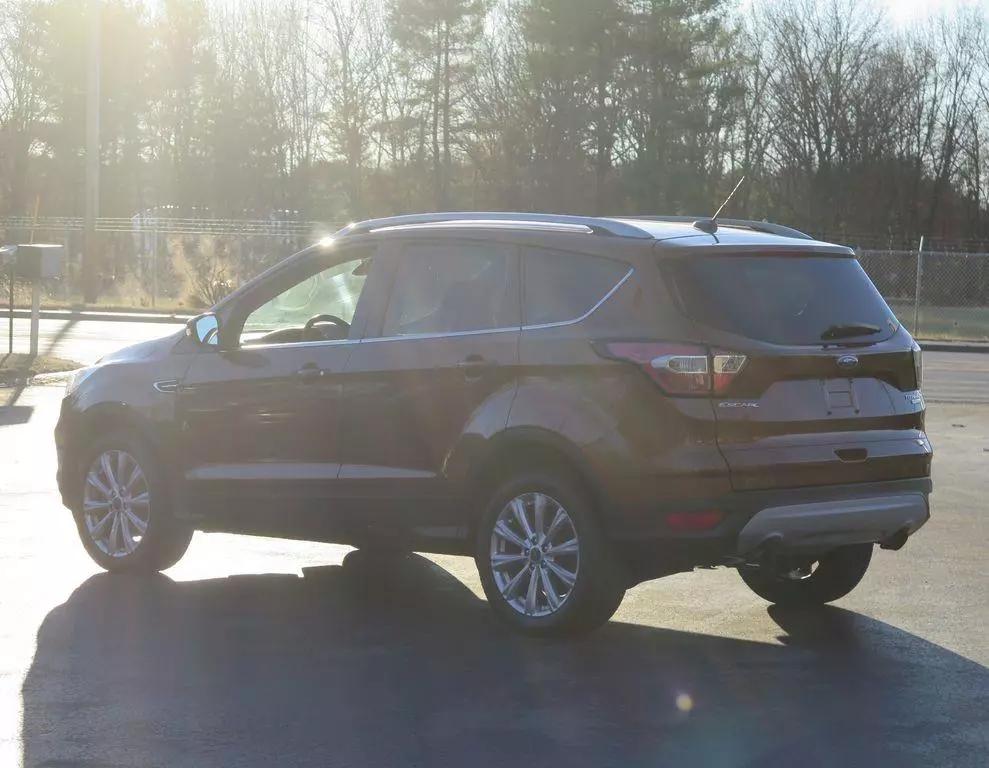 2017 Ford Escape Titanium photo 5