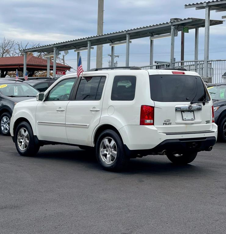 2012 Honda Pilot Touring photo 8