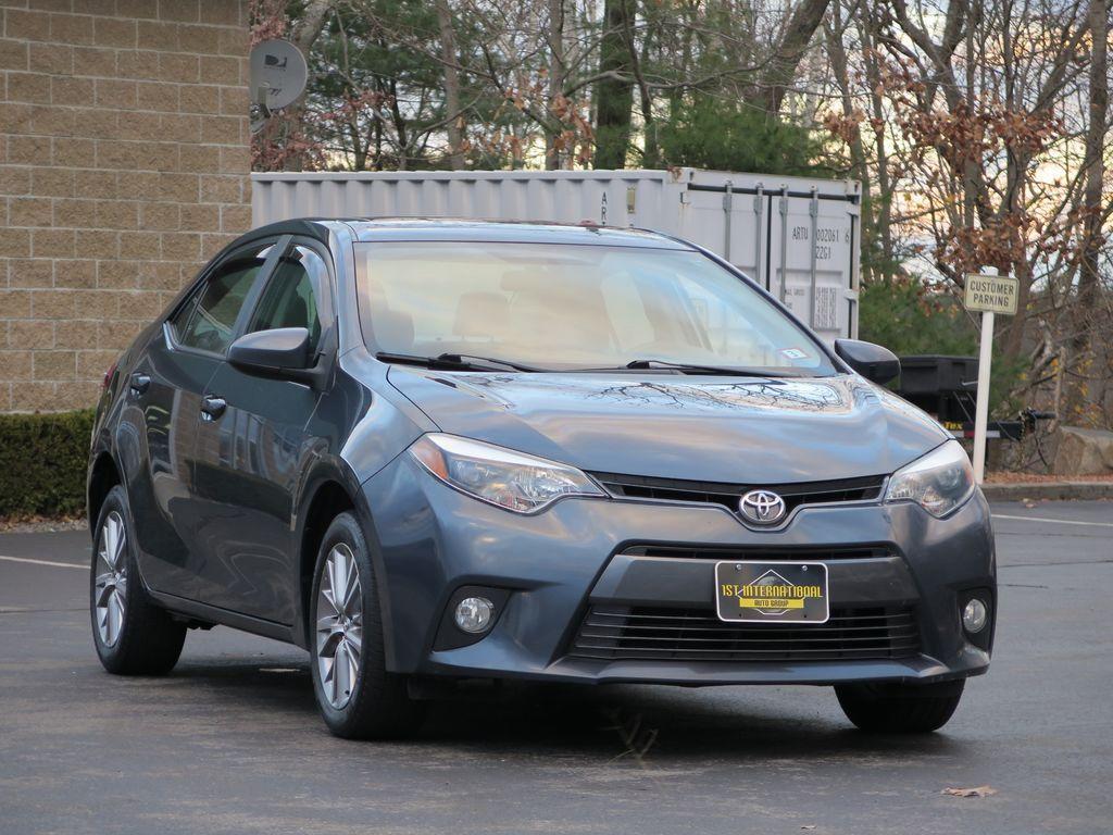 2015 Toyota Corolla LE Premium photo 12