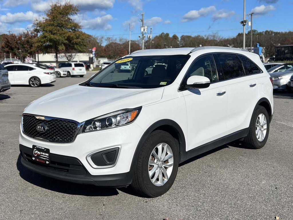 2018 Kia Sorento LX photo 2