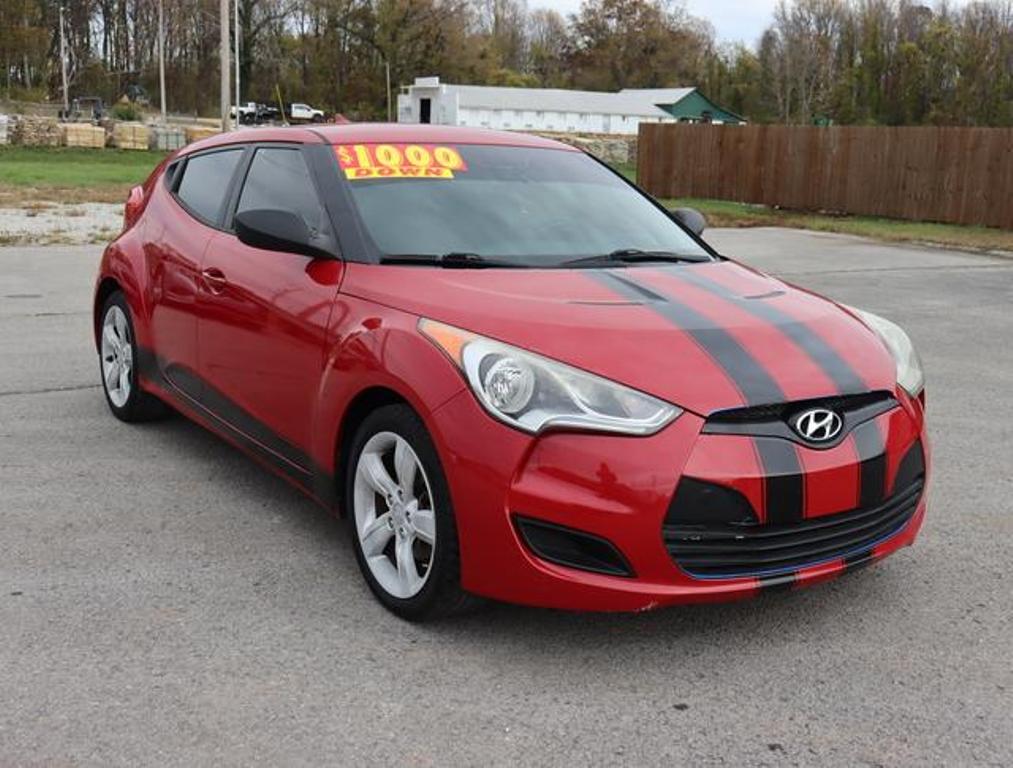 Used 2013 Hyundai Veloster Base with VIN KMHTC6AD8DU175194 for sale in Cookeville, TN