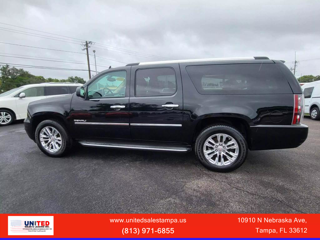 GMC Yukon XL's photo