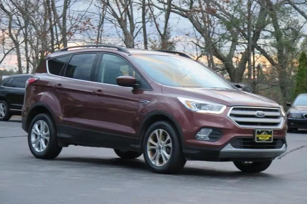 2018 Ford Escape SEL photo 11