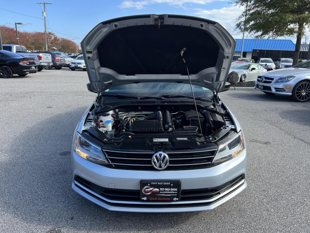 2016 Volkswagen Jetta S photo 13