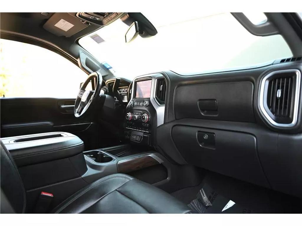 2019 GMC Sierra 1500 SLT photo 11