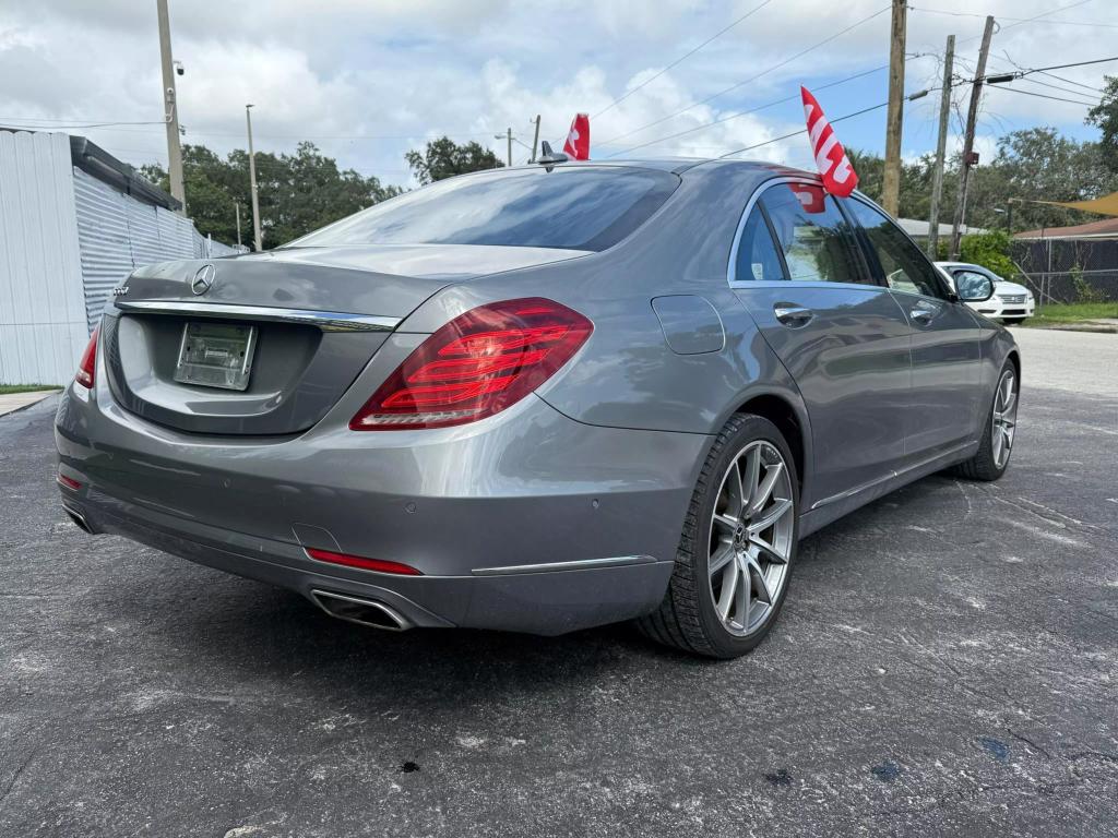 2015 Mercedes-Benz S-Class S550 photo 13